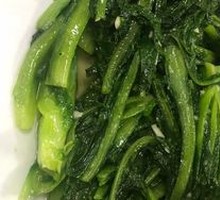 Stir-Fried Mustard Greens with Garlic