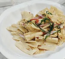 Cold-Soaked Tofu Skin Salad