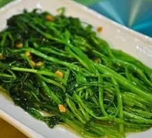 Stir-Fried Morning Glory with Mian Gu Jang