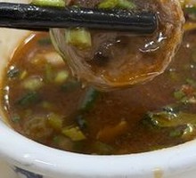 Hand-Pressed Meat Balls