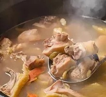 Tonifying Herbal Chicken