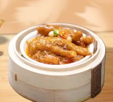 Baihe Sauce Chicken Feet