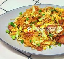 Barbecued Pork and Dried Squid Fried Rice Noodles