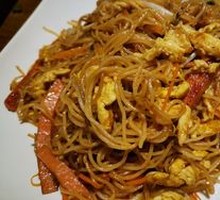 Stir-Fried Rice Noodles with Three Threads