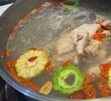 Stone Olive Chicken Pot