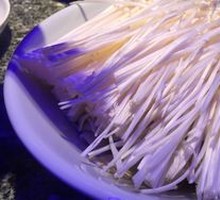Enoki Mushroom