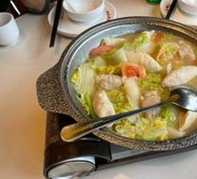 Fish Skin Dumpling and Chinese Cabbage Stew