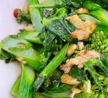 Stir-Fried Mustard Greens