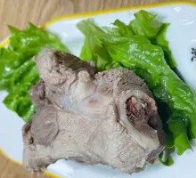 Pork Shank Bone Dish