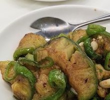 Stir-fried Green Pepper and Eggplant