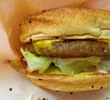Classic Beef Burger