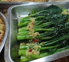Garlic Stir-Fried Bok Choy