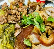 Pork Trotter and Intestine Rice