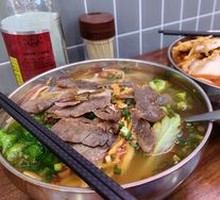 Stir-Fried Luosifen Noodles