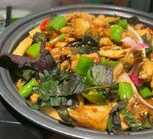 Golden Garlic Flavor Frog Legs