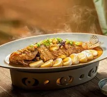 Stewed Fish with Rice Cake
