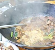 Spicy Flame-Infused Goose