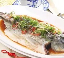 Steamed Lean Carp