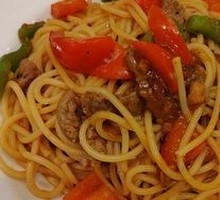 Black Pepper Beef Noodles