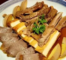Braised Dish Platter