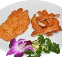 Crispy Chicken Rice with Meat Rolls