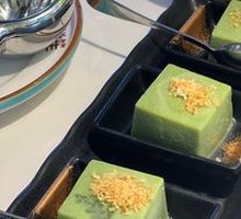 Coconut Pandan Sago Cake