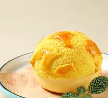 Pineapple Buns with Stretchy Texture