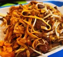 Hainan Fried Rice Noodles