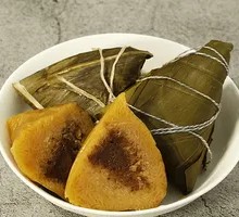 Red Bean Lotus Leaf Zongzi