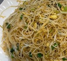 Stir-Fried Rice Noodles