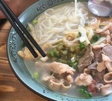 Three Delicacies Snail Noodles