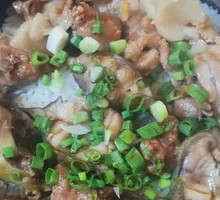 Pork Rib and Freshwater Shrimp Clay Pot Rice