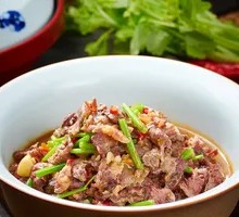 Stir-Fried Snowflake Beef
