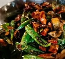 Spicy Pork Intestines Stir-fry