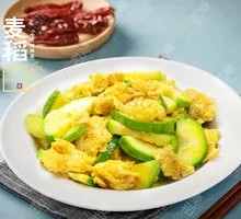 Zucchini and Egg Stir-fry