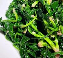 Stir-Fried Spinach