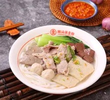 Signature Jidi Rice Noodles