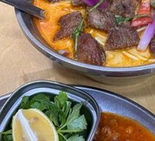 Laksa Black Pork Noodles