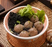Hand-Beaten Beef Ball Soup