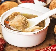 Hedgehog Mushroom and Pork Trotter Stew