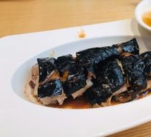 Black Gold Roast Goose