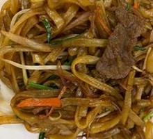 Dry-Fried Beef Rice Noodles