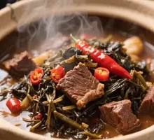 Wuyuan Preserved Mustard Greens with Braised Beef