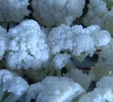 Bok Choy and Cauliflower Stir-fry