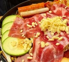 Waterfall Cheese Beef Jjigae