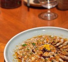 Refreshing Chilled Clams Salad