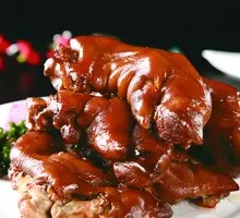 Signature Pig Trotter