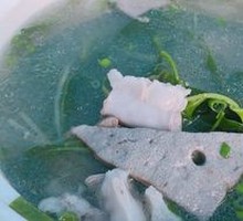 Goji Berry and Pig Liver Soup