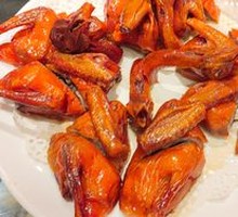 Juicy Glass-Braised Pigeon