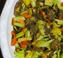 Stir-Fried Fresh Yellow Beef